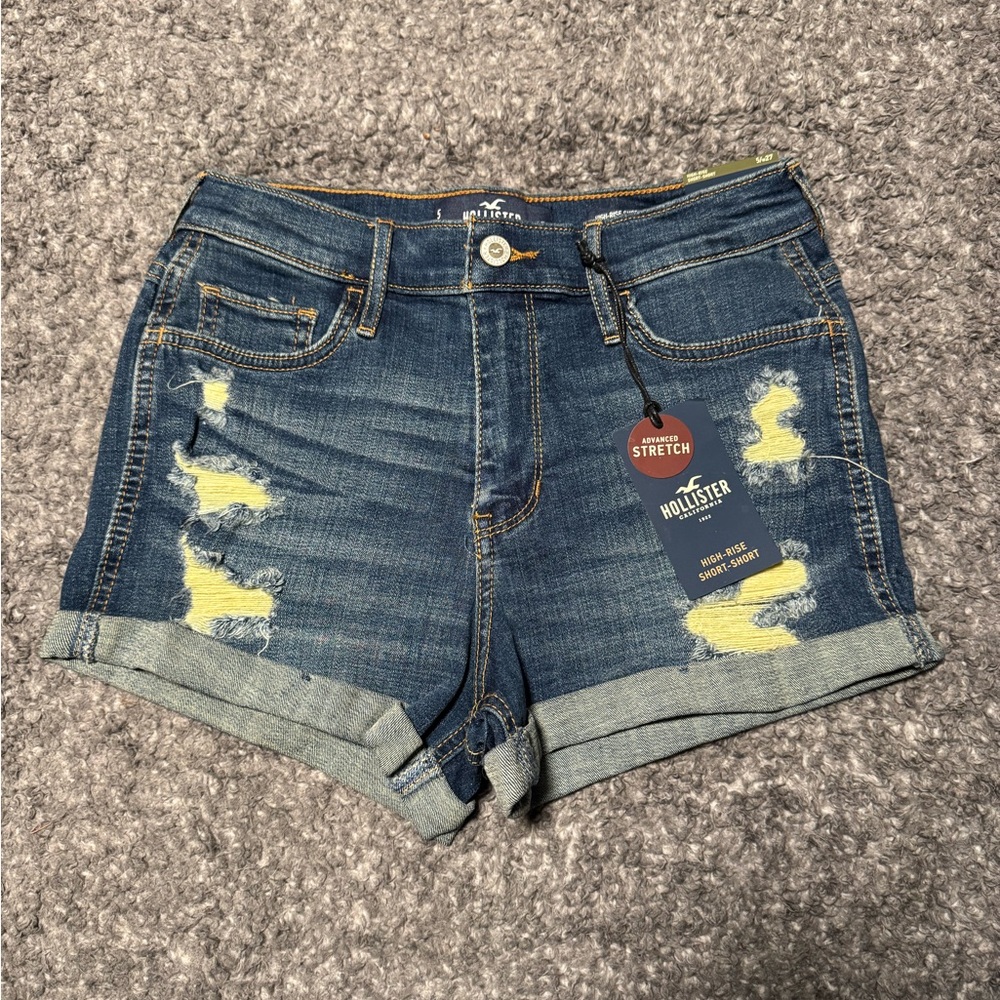 Hollister High Rise Women's Distressed Blue Jean Shorts NWT